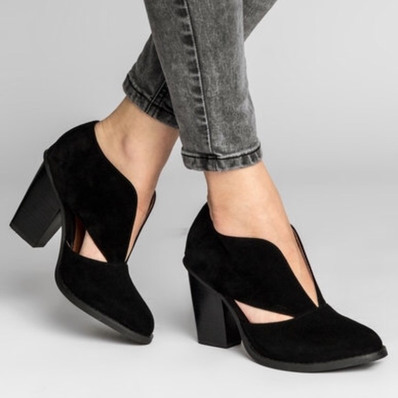 jeffrey campbell deep v ankle boot